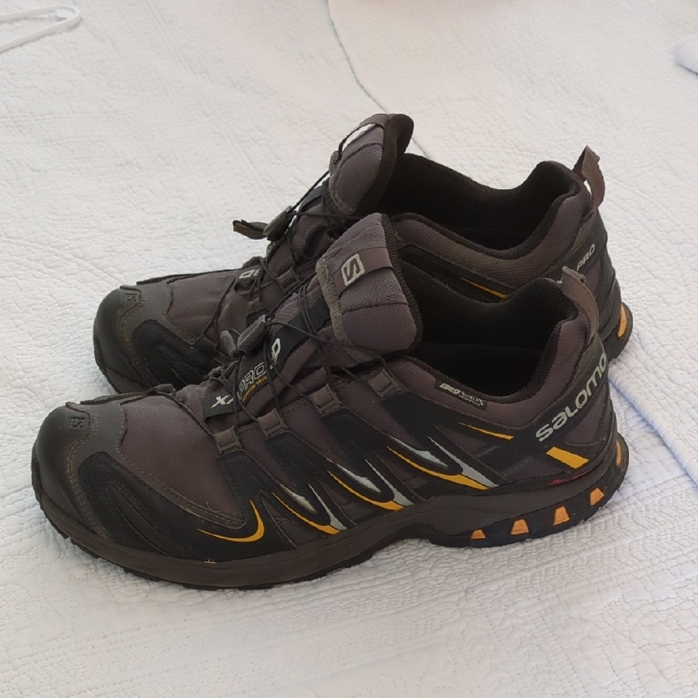 Men's 11.5 Salomons